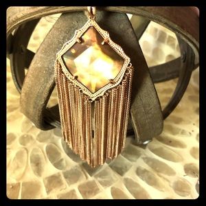 SOLD! Kendra Scott Kingston Rose Gold Brown Pearl